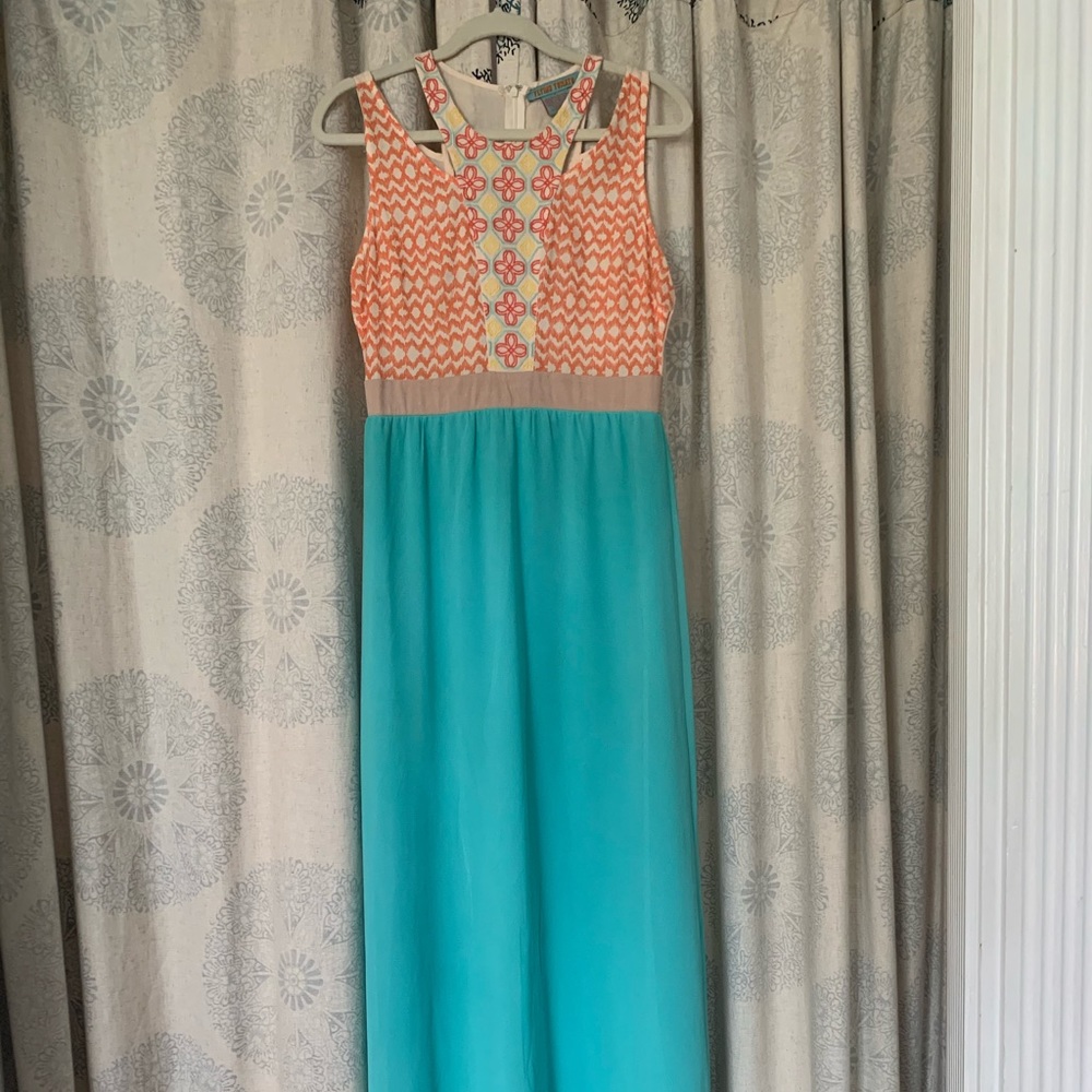 BLUE MAXI DRESS.